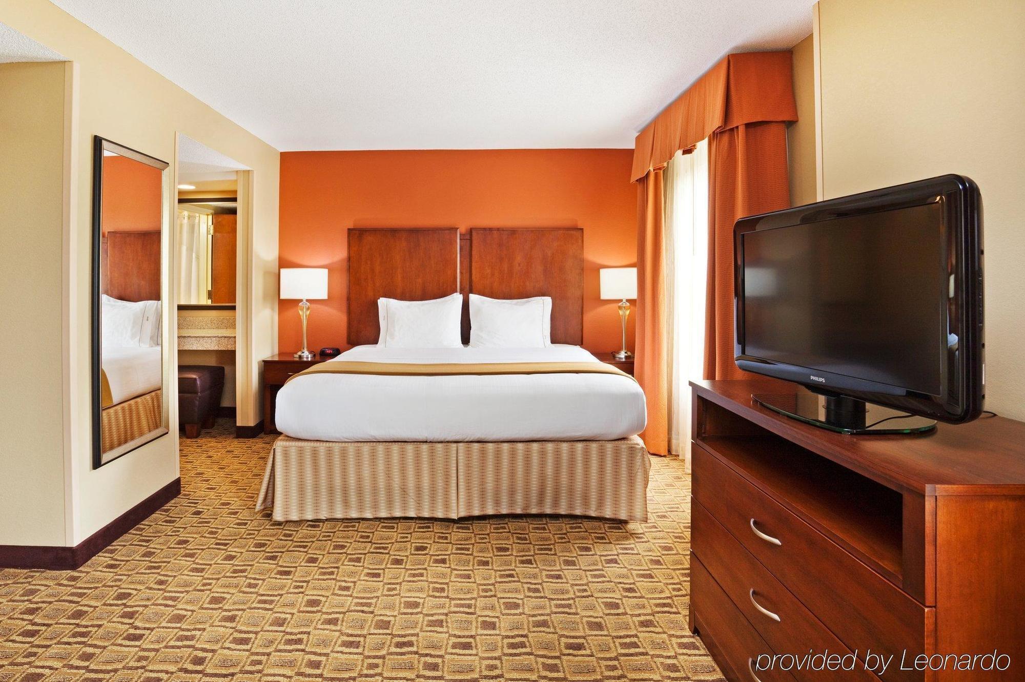 Comfort Suites Near Birkdale Village - Huntersville Quarto foto